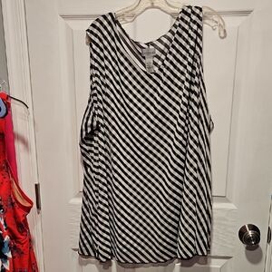 Catherines Diagonal Black and White Checkered Tank Top